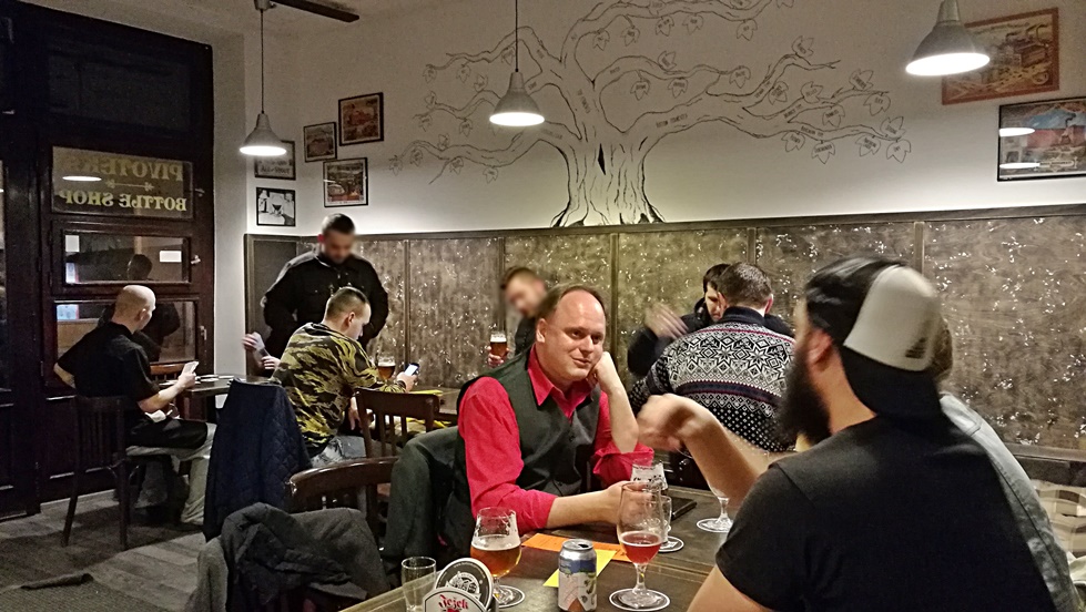 Nyitra kocsmái - Beer Time Nitra - Külső terem - Kocsmaturista