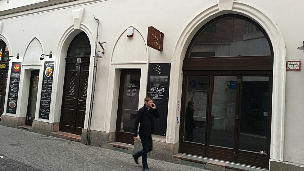 A Situ helyen a Kazinczy utcában, Budapesten - Kocsmaturista