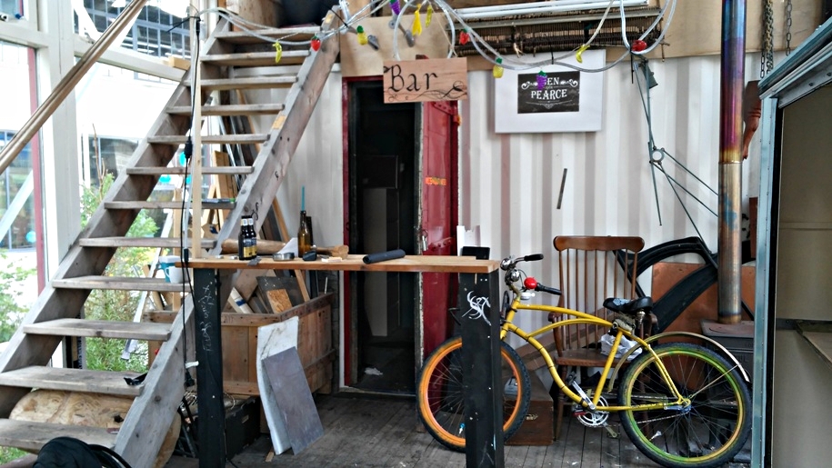 A Ben Pearce Pop Up Bar már nem működő tere Eindhovenen, Stripj-S városrész - Kocsmaturista