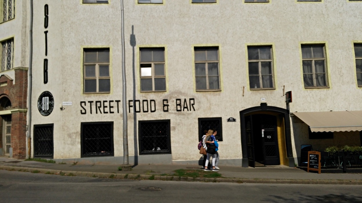 Stb Street Food and Bar - Kocsmaturista