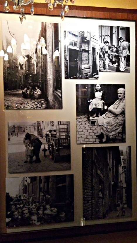 1945 körüli képek a Café in de Karkol utcájáról Maastrichtban - Kocsmaturista