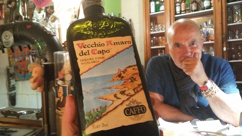 A Vecchio Amaro del Capo (A főnök öreg keserűje) Lecceben, a Dall'Antiquarioban - Kocsmaturista