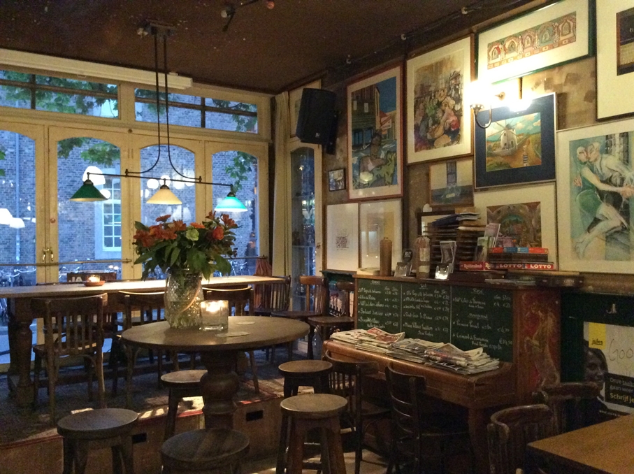 Egy maastrichti kocsma mind felett - Cafe de Pieter - Kocsmaturista