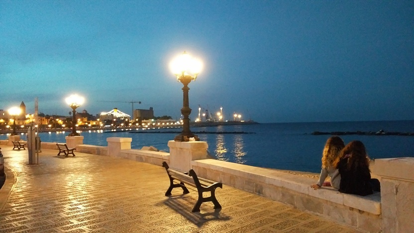 Bari barok - tengerpart - Kocsmaturista