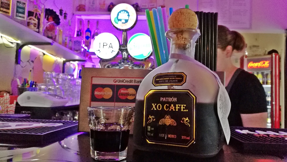 Miskolc kocsmái - El Cactus Tequila Bar - Patrón XO Café - Kocsmaturista