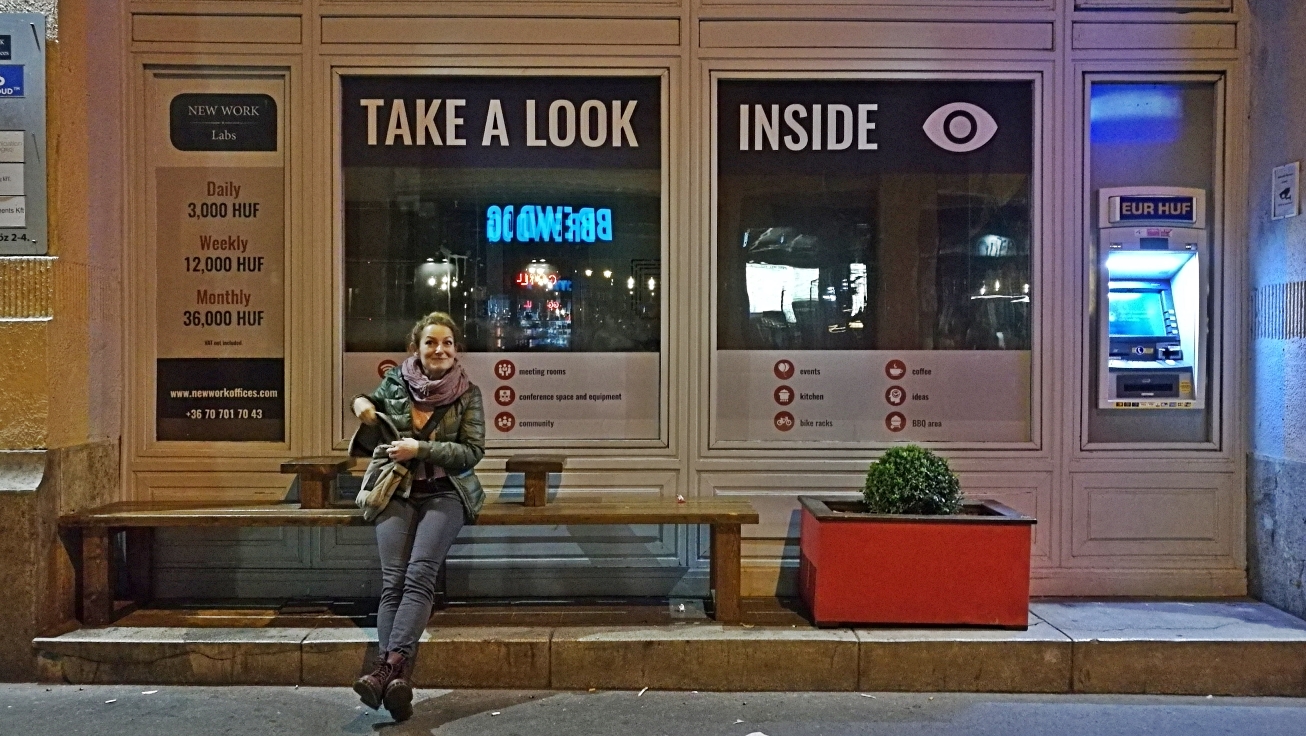 BrewDog Budapest - "Take a Look Inside" - bepillantás szemből - Kocsmaturista