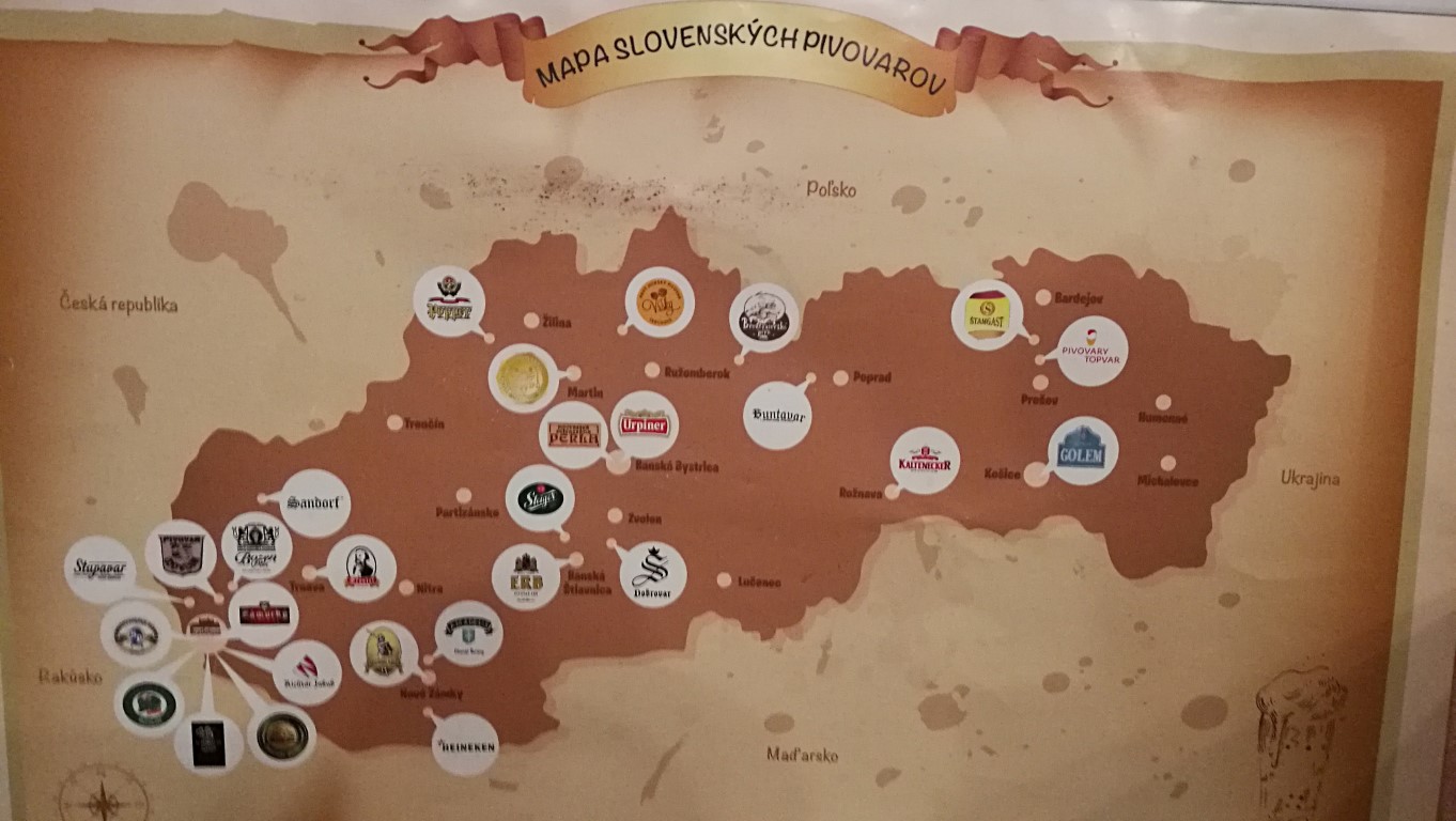Kocsmaturista - Pivovar Golem, Kassa - A szlovákai sörfőzdék térképe a falon